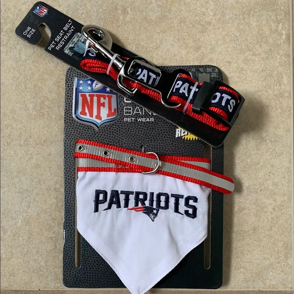 LMT: NFL Patriots Pet Bundle of 2